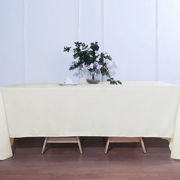 90"x132" Ivory Seamless Polyester Rectangular Tablecloths - Picture 1 of 4